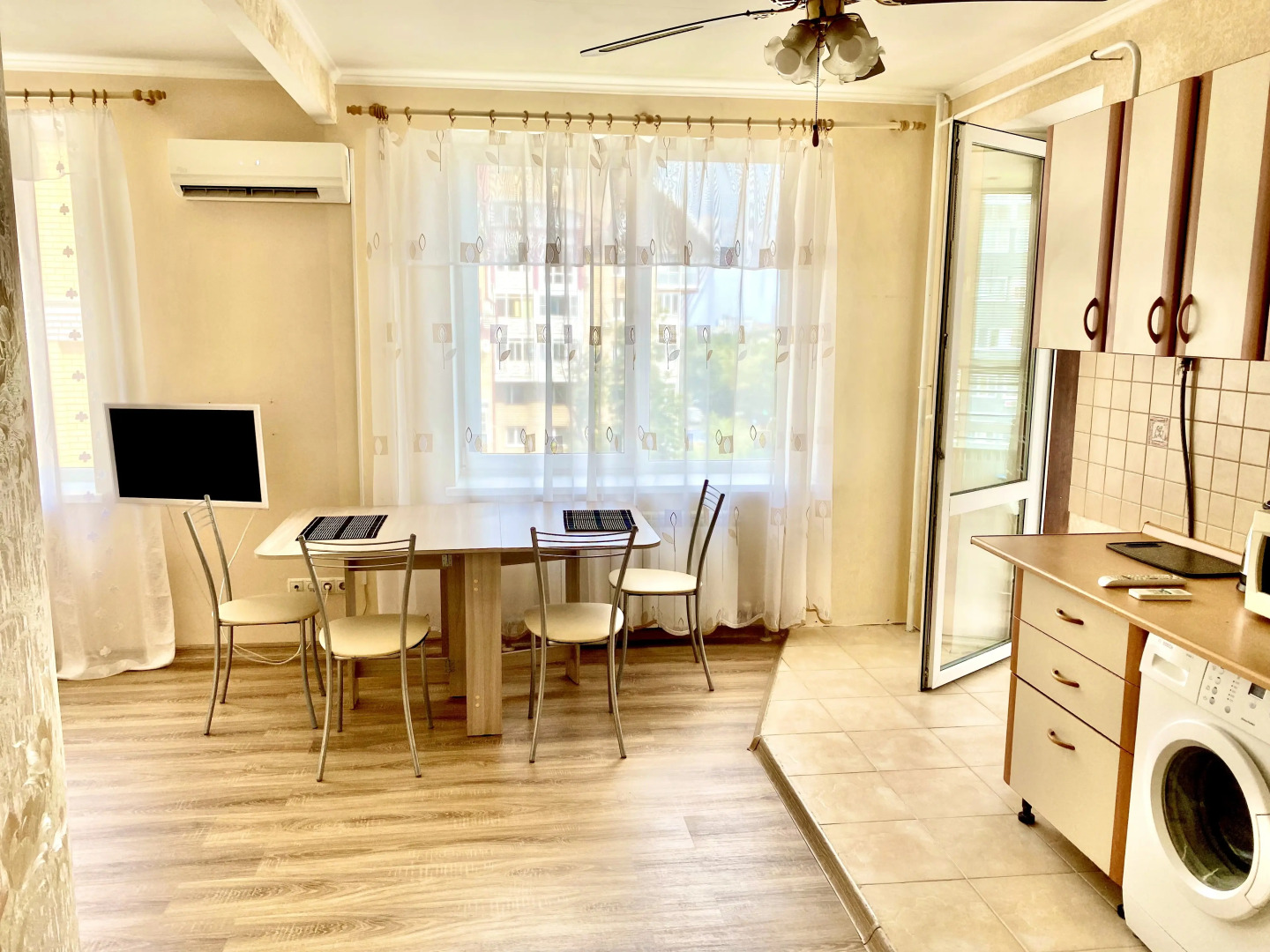 Апартаменты Top House  Белинского 58/60