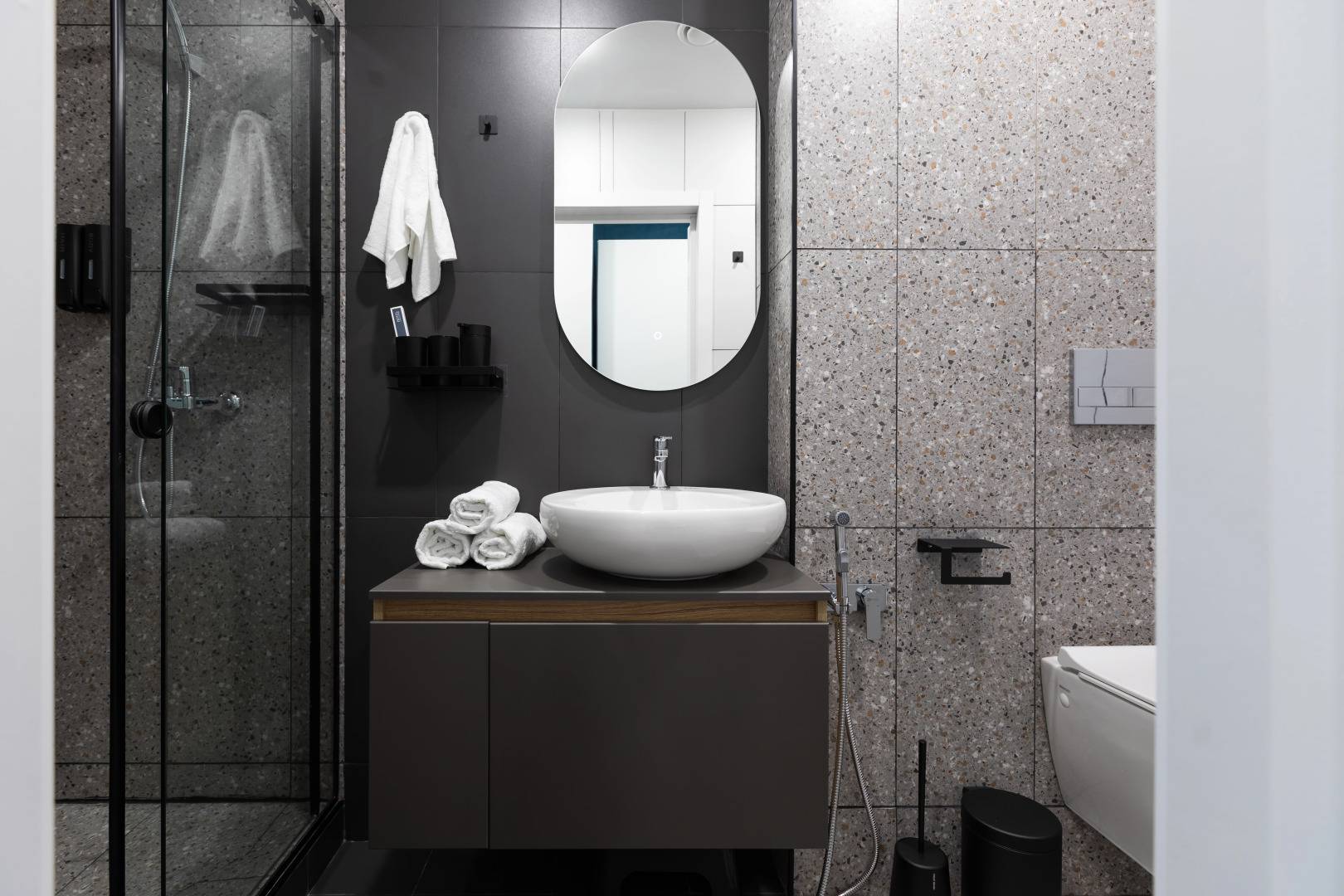 Квартира Voda на Боровой Satin home