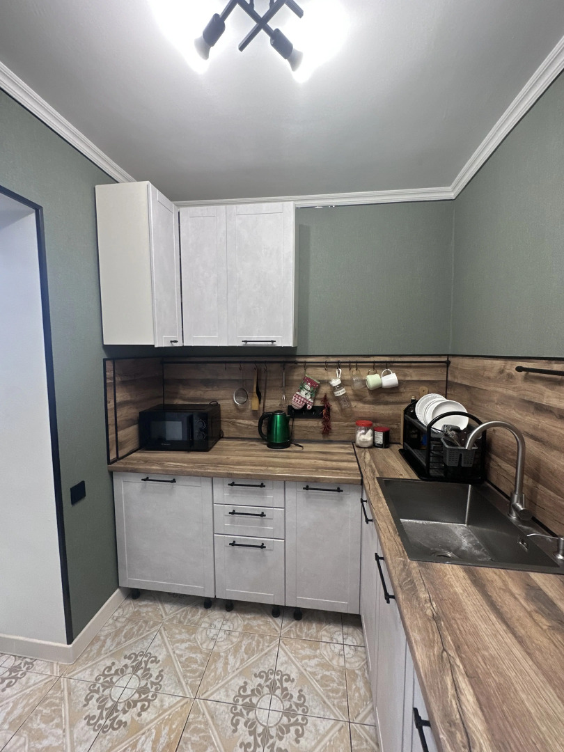 Квартира в центре Сухума - Лакоба, 88