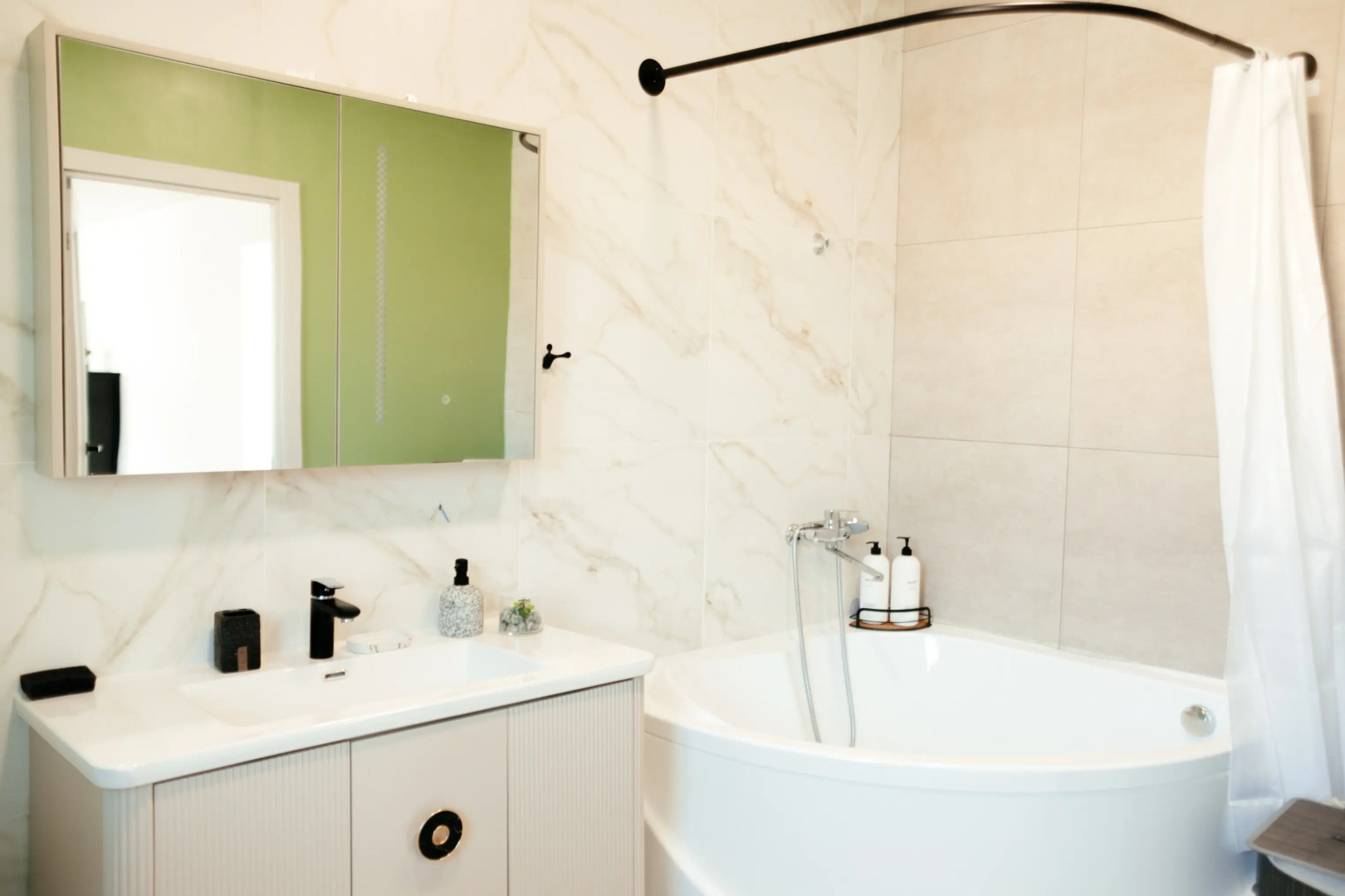 Частный Дом с Новым Ремонтом