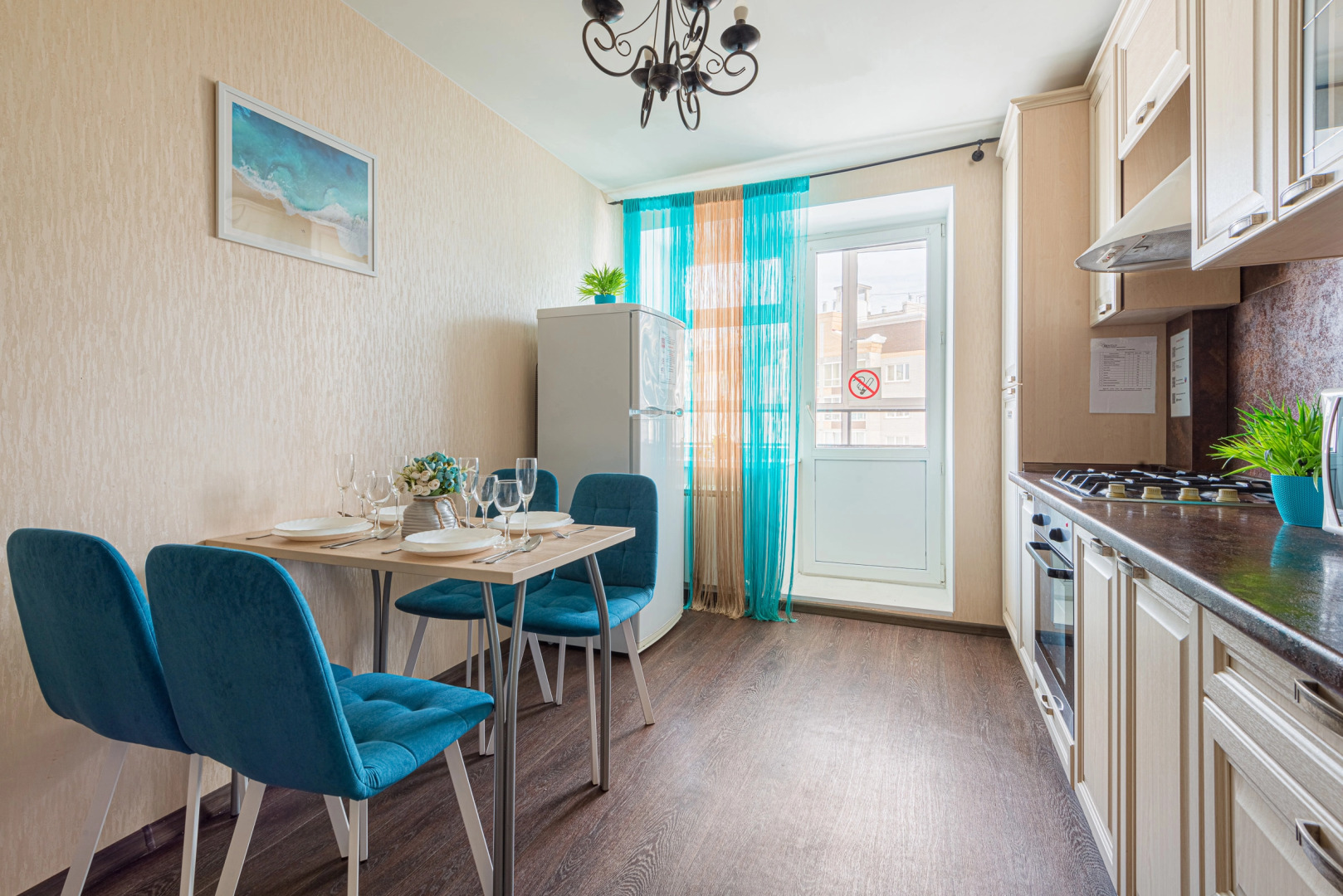 Квартира в престижном мкр. на П.Ермолаева 4 с видом на Волгу от RentAp, 4 сп.места