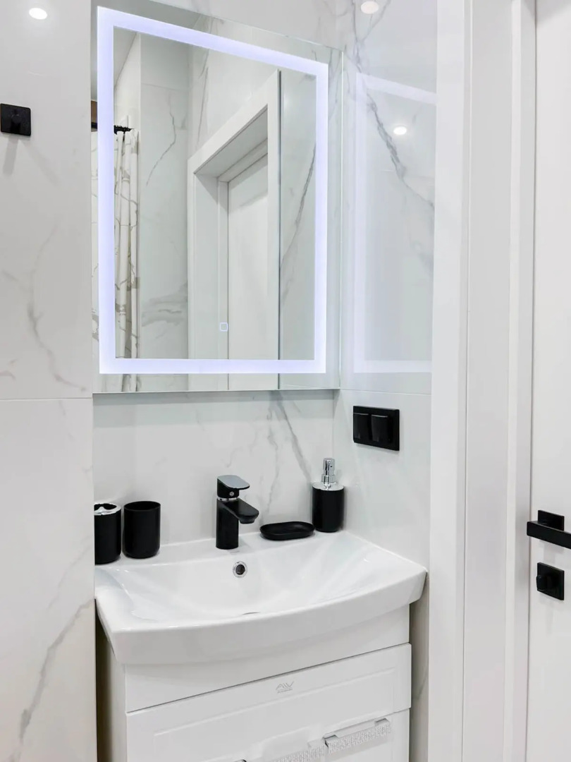 Квартира на  Ивана Артеменко 7