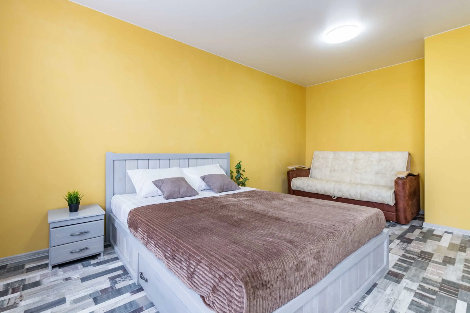 Апартаменты DreamHouse на Спутников