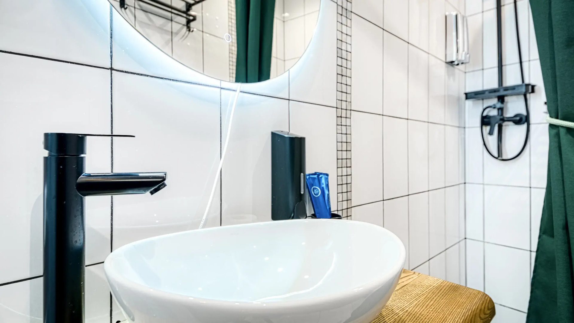 Отель Revival Hotel