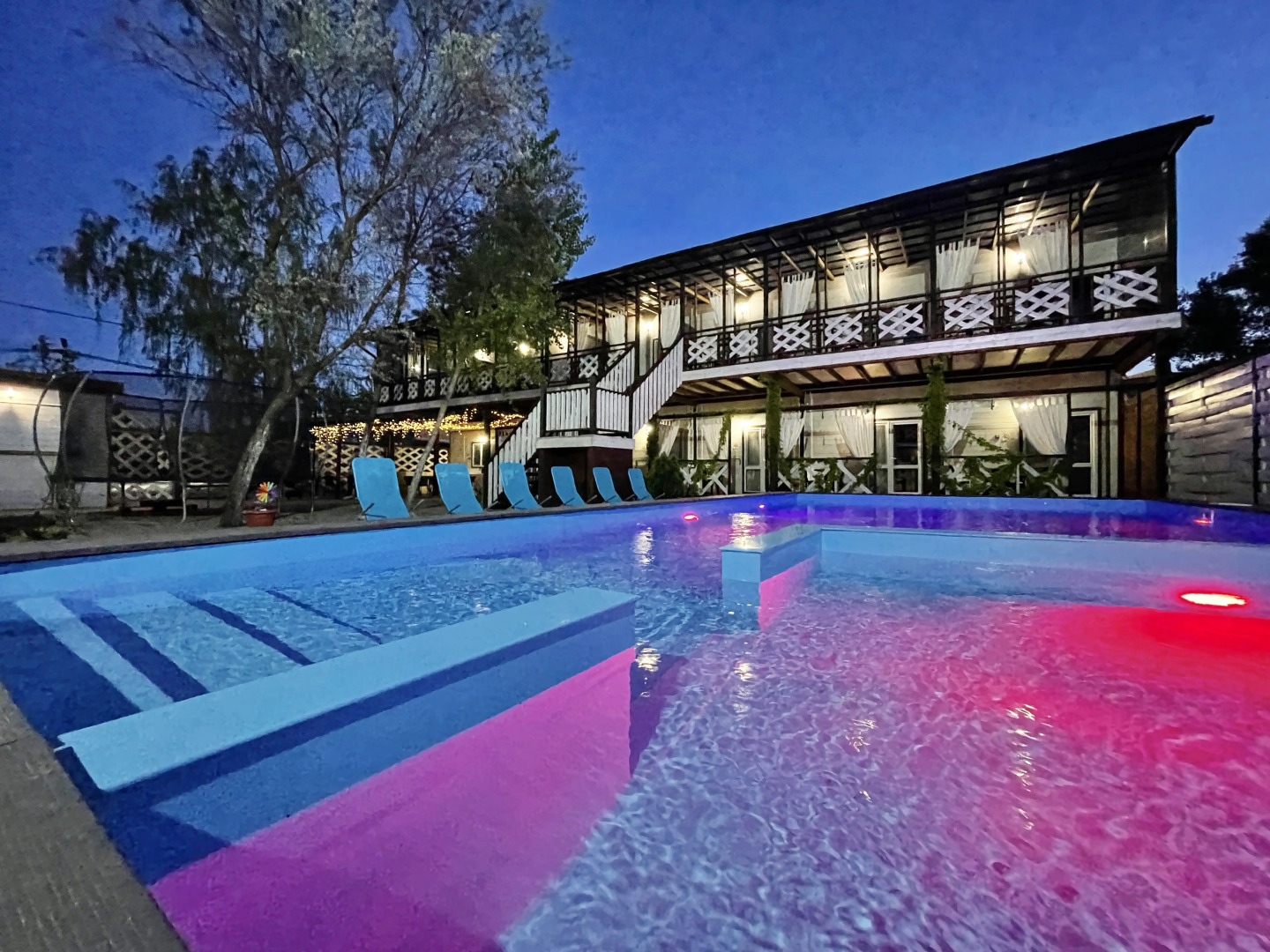 Отель Белая Деревня