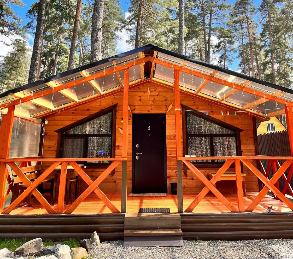 Лесной дворик