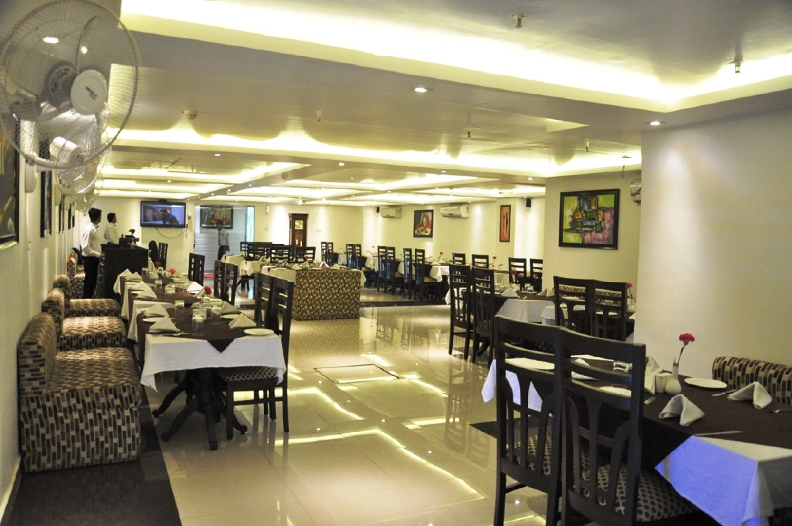 Hotel Mandakini Royal