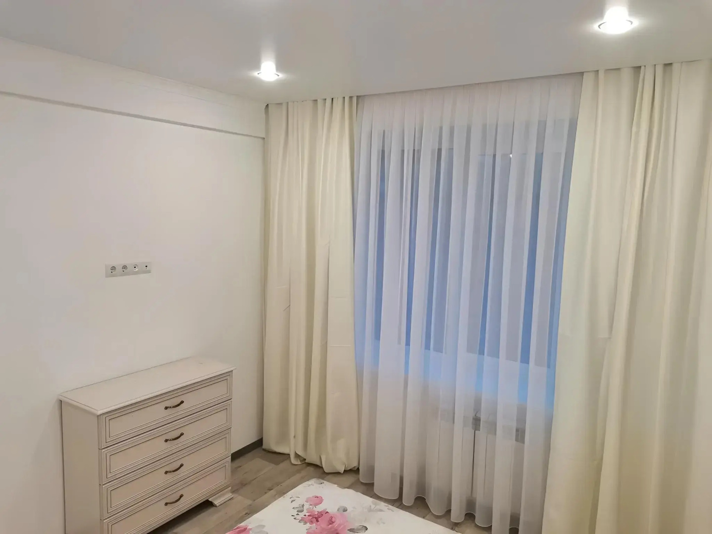 Квартира Центр Цветник Радон Власова 4