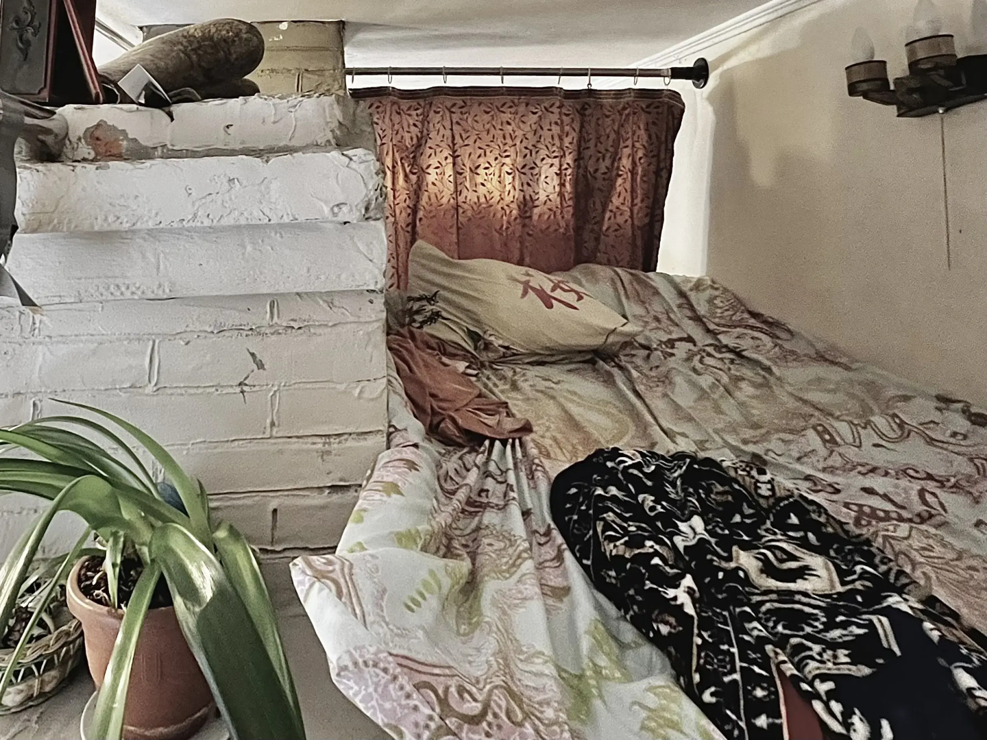 Гостевой дом Загородный дом с русской печкой на опушке леса