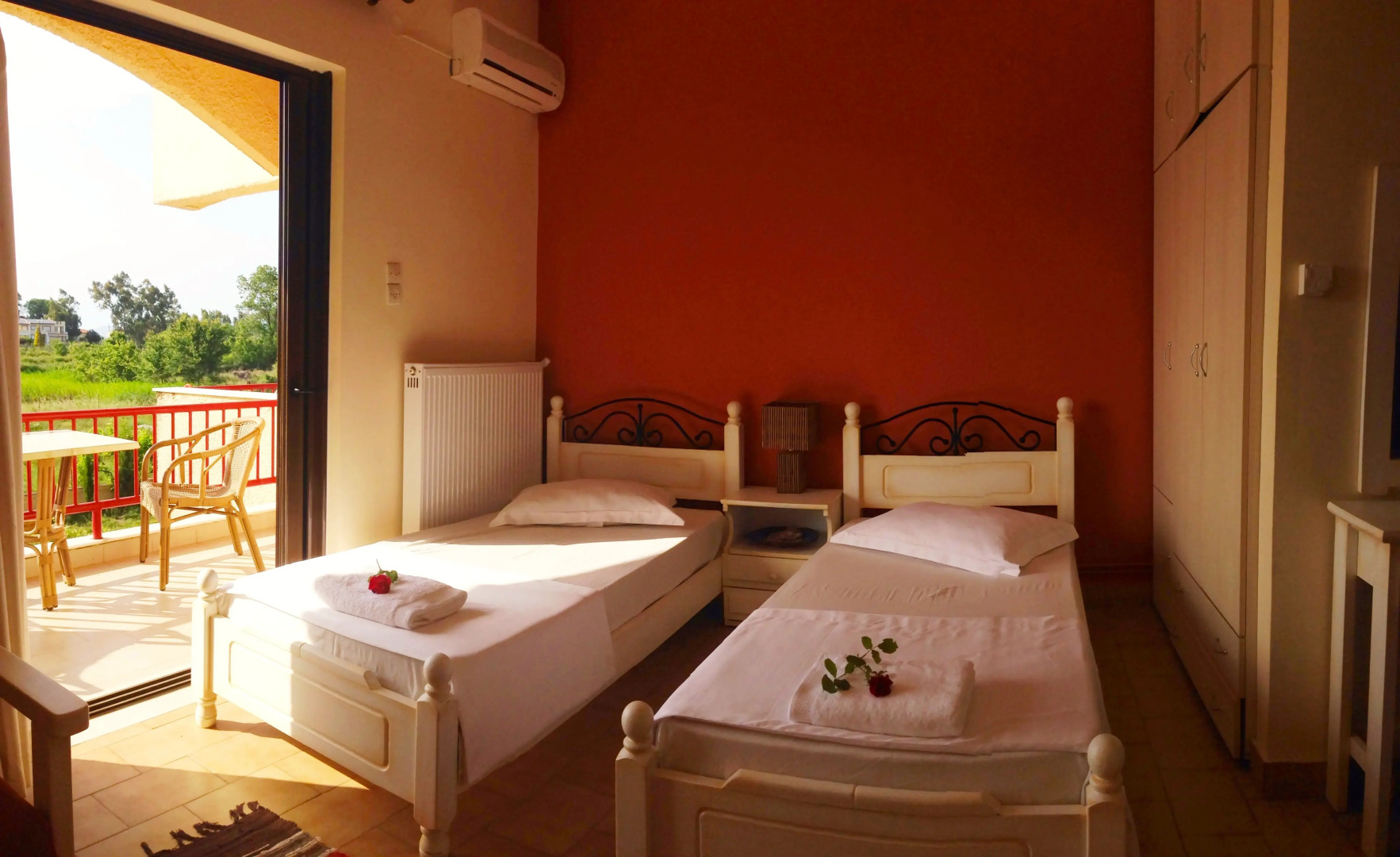 Апартаменты Aenaon Studios