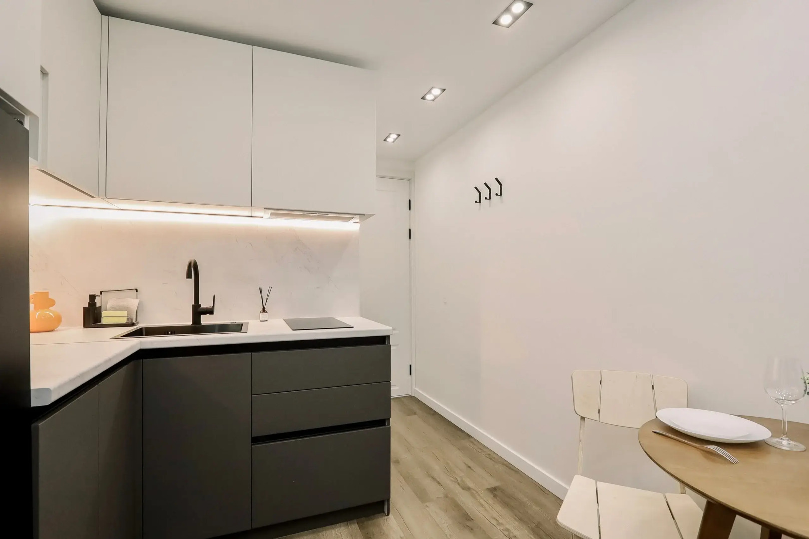 Квартира Privi House на Холмогорова 113