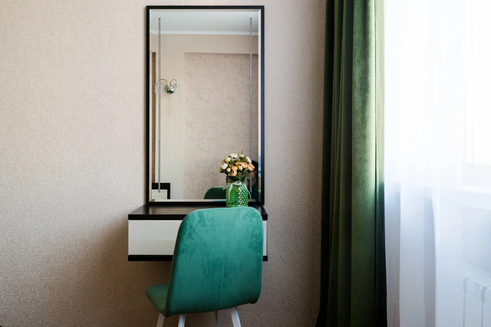 Квартира 2-к в центре на Ярославской 72 от RentAp, 4 сп.места