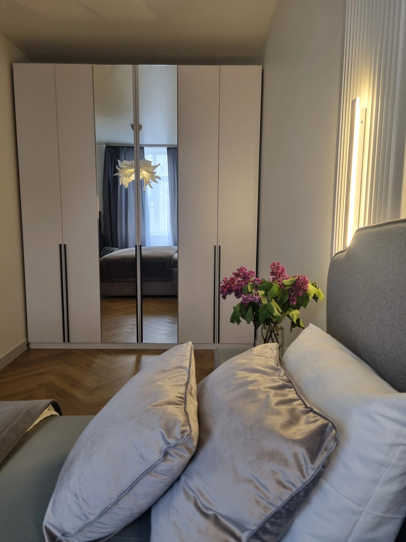 Тихая квартира в центре деловой жизни