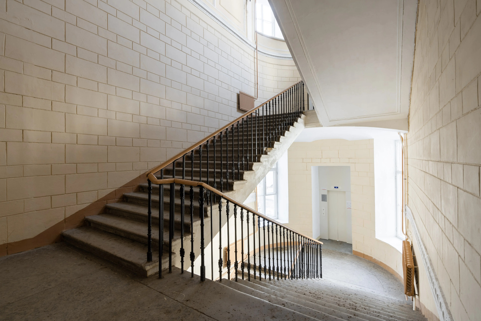 Апартаменты на Большой Конюшенной 5