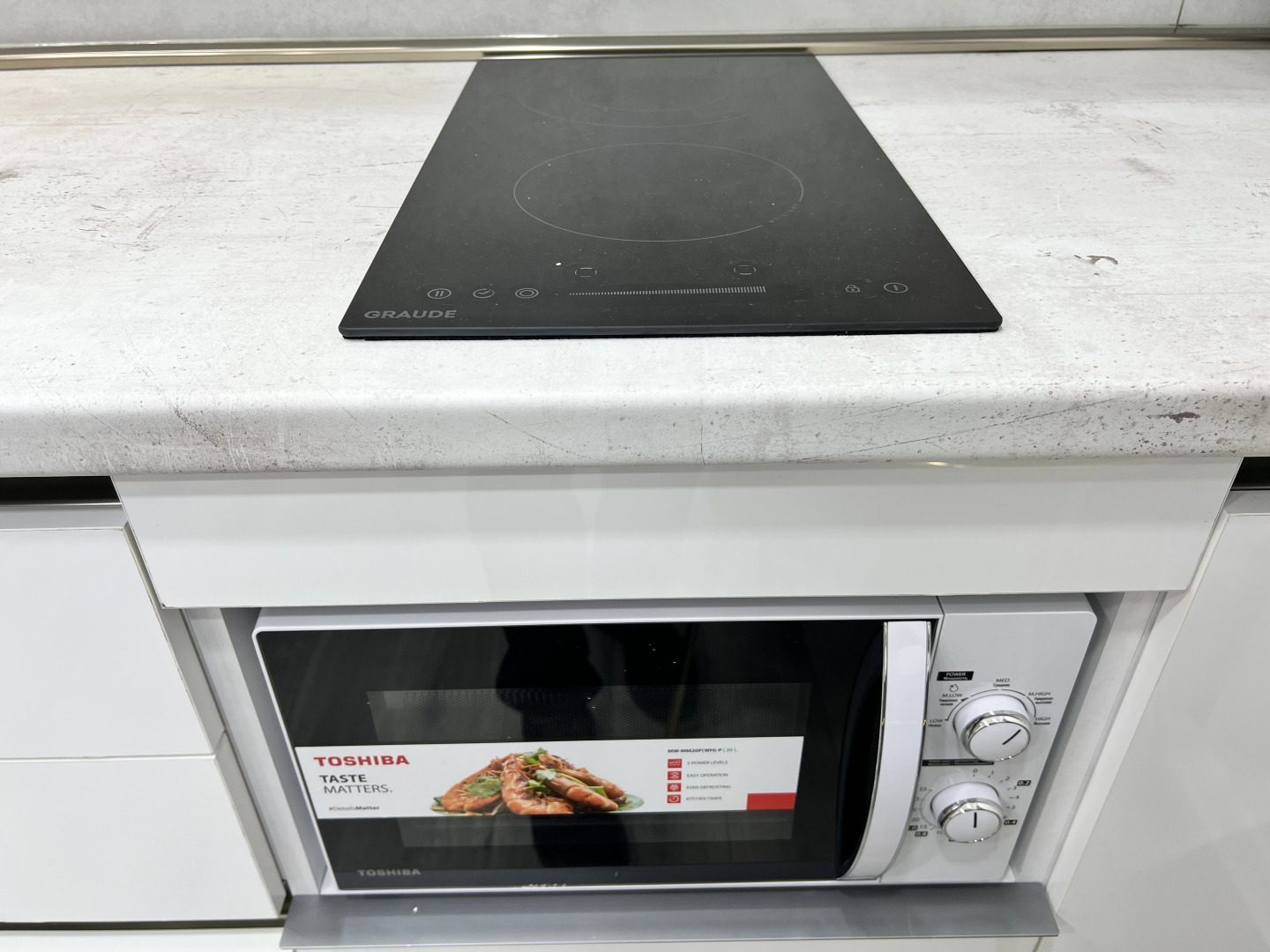 Апартаменты Stylish apt city center Saryan