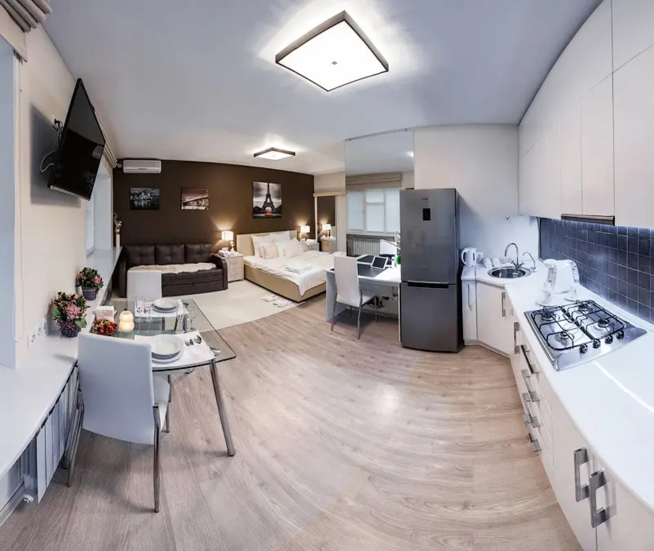 Апартаменты Тихая студия 36кв.м,рядом станция подземного трамвая и большой ТЦ