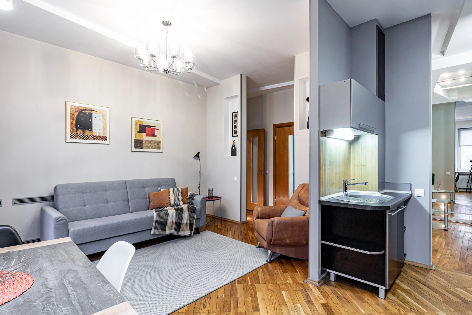Апартаменты Nice apartment near Victory Square metro station