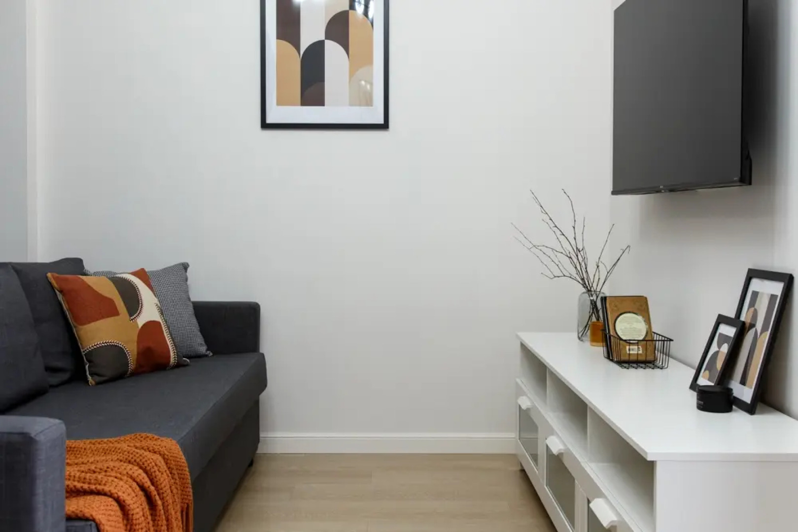 Апартаменты Студия на Цесовской Набережной