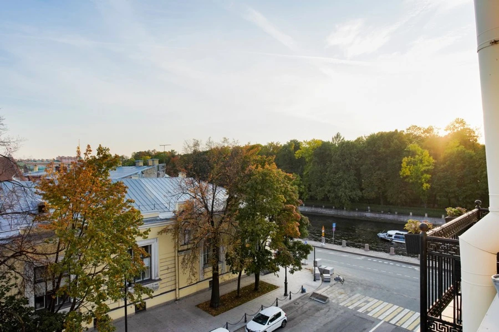 Отель DOM Boutique Hotel