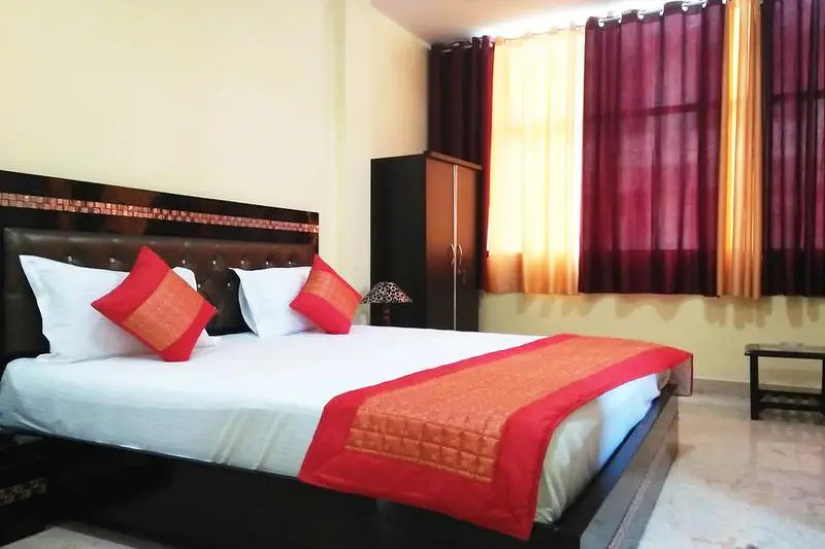 Отель Ashoka Palace