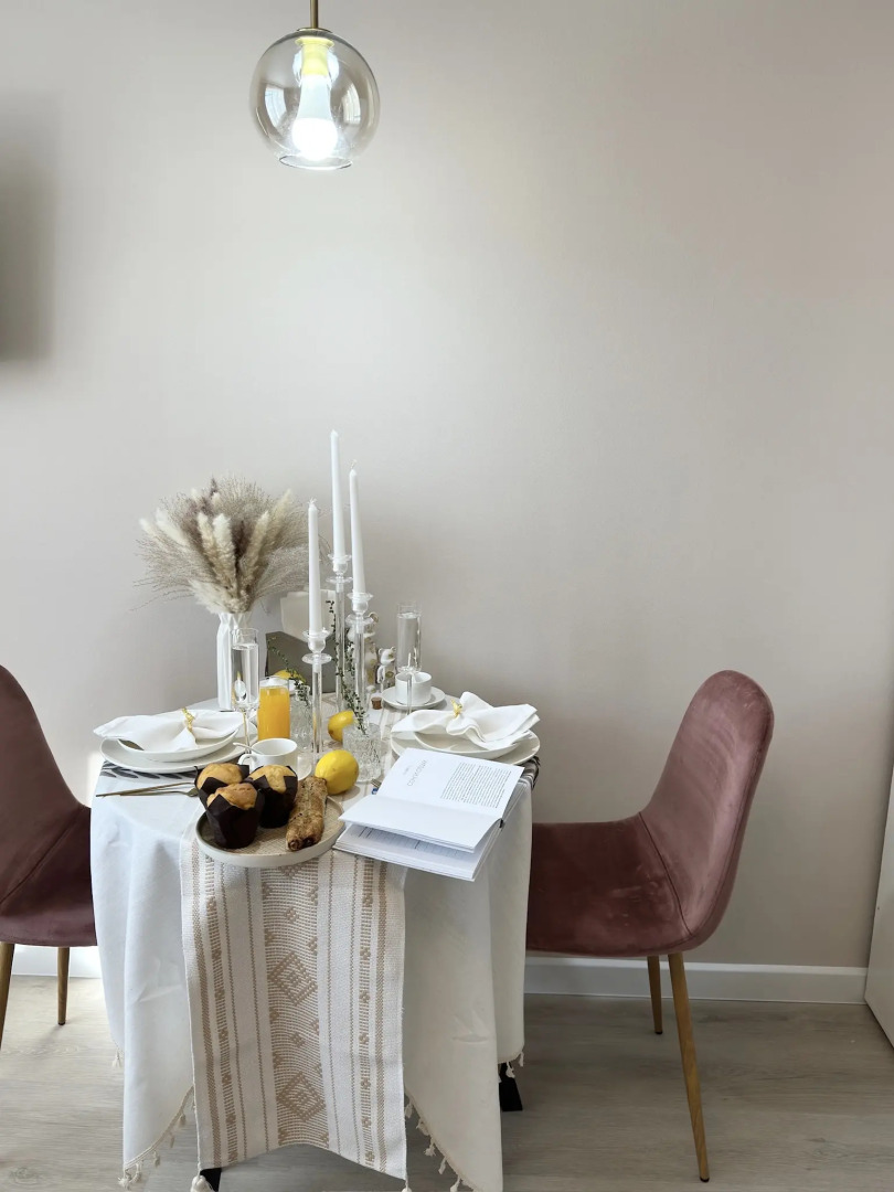 Апартаменты на улице Романтиков 1