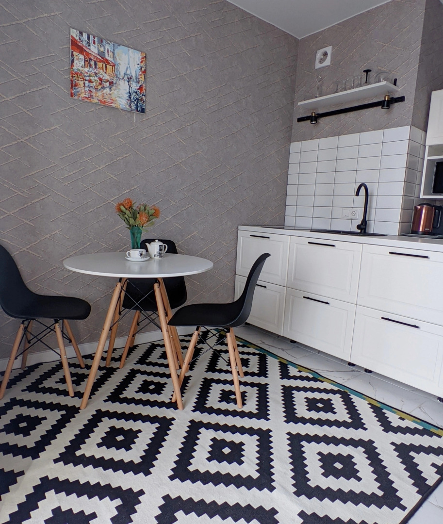 Квартира Приморский Legend 1-к с Диваном на Кухне