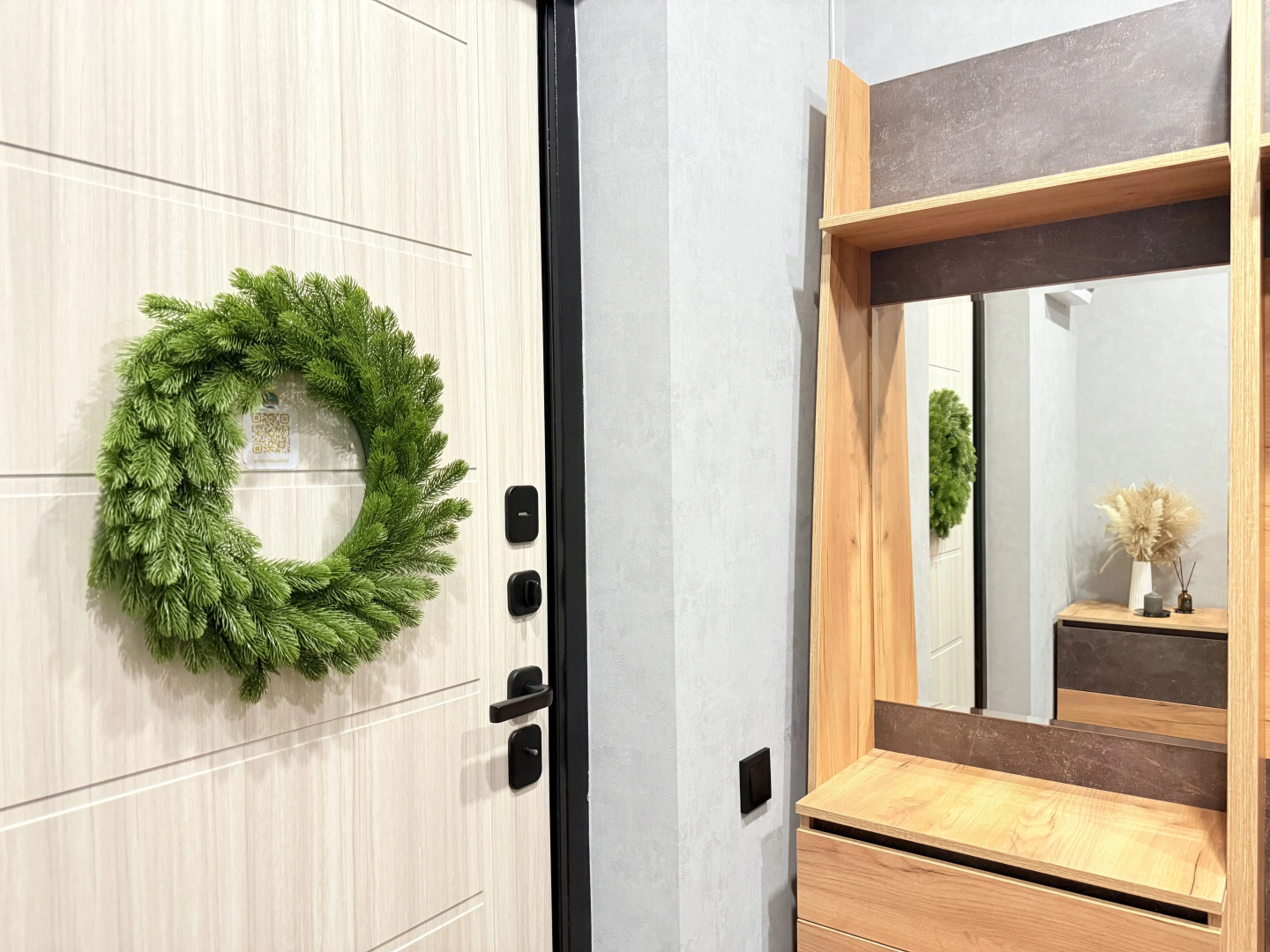 Квартира Уютная в новом ЖК, рядом с трассой М4, 4 спальных места