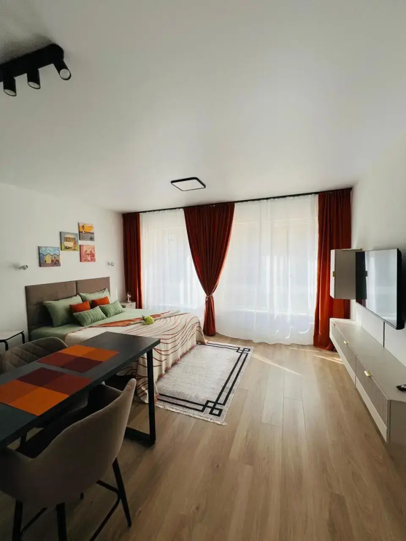 Апартаменты Студия комфорт-класса ЖК Кудровский Парк