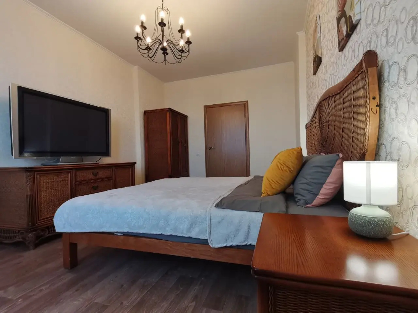 Апартаменты White Lodging на Академика Каргина