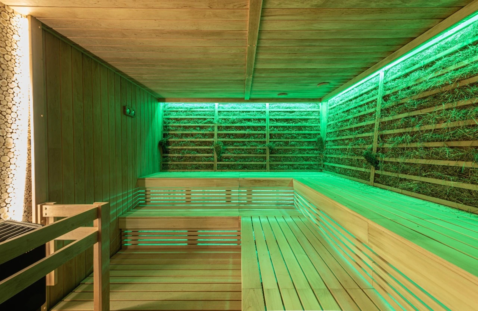 Отель ПСБ Патриот Cosmos Hotels