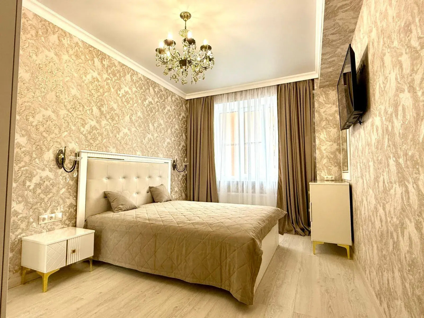 Квартира Новая однокомнатная ЖК Кристал