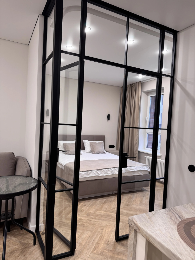 Квартира Уютная новая квартира с дизайнерским ремонтом в центре города