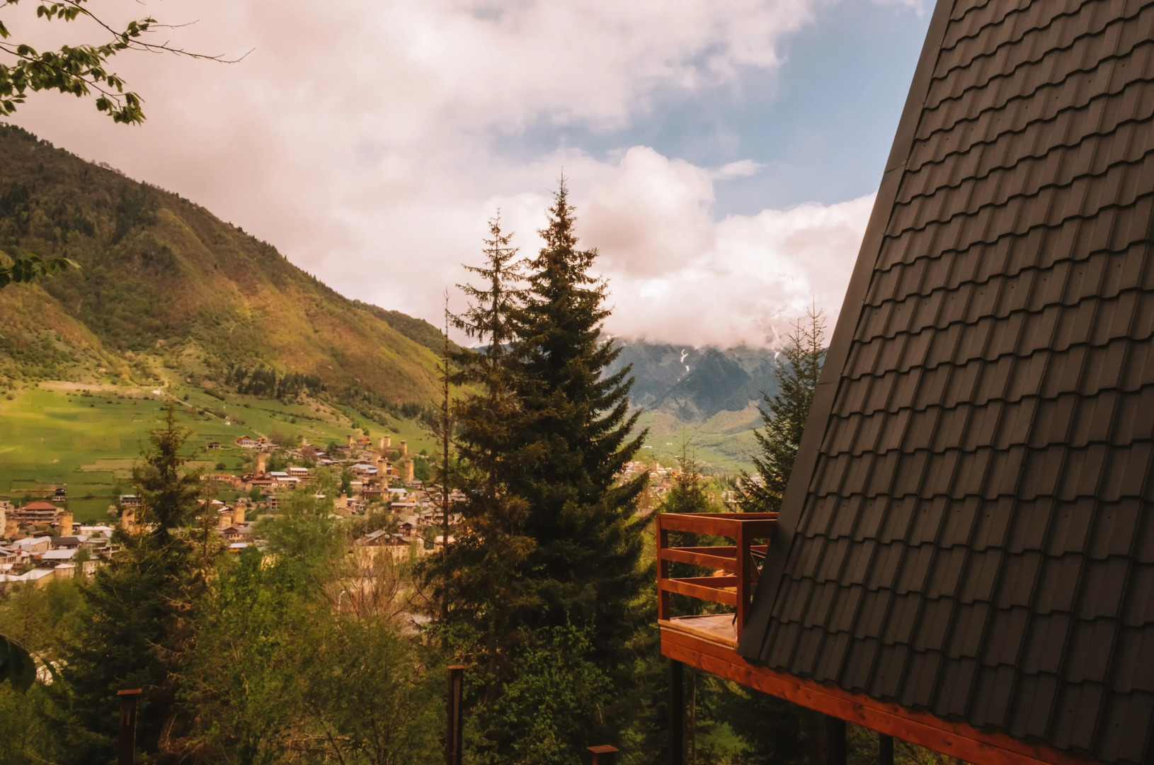 Шале Kakhshiani Mestia Cottages