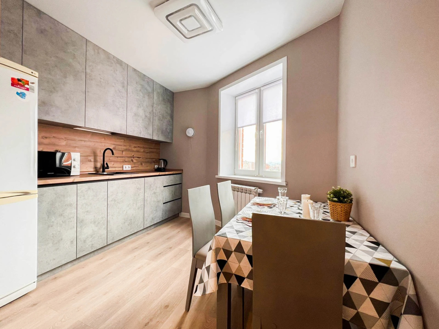 Квартира на  Ивана Артеменко 7