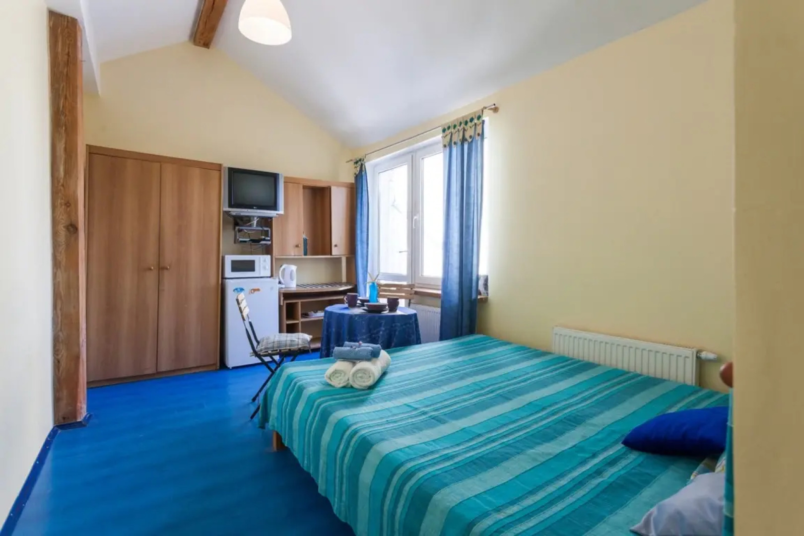 Апартаменты Арт-Кранц Желтый