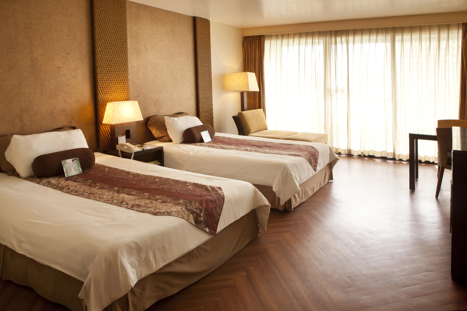 Отель Guam Reef