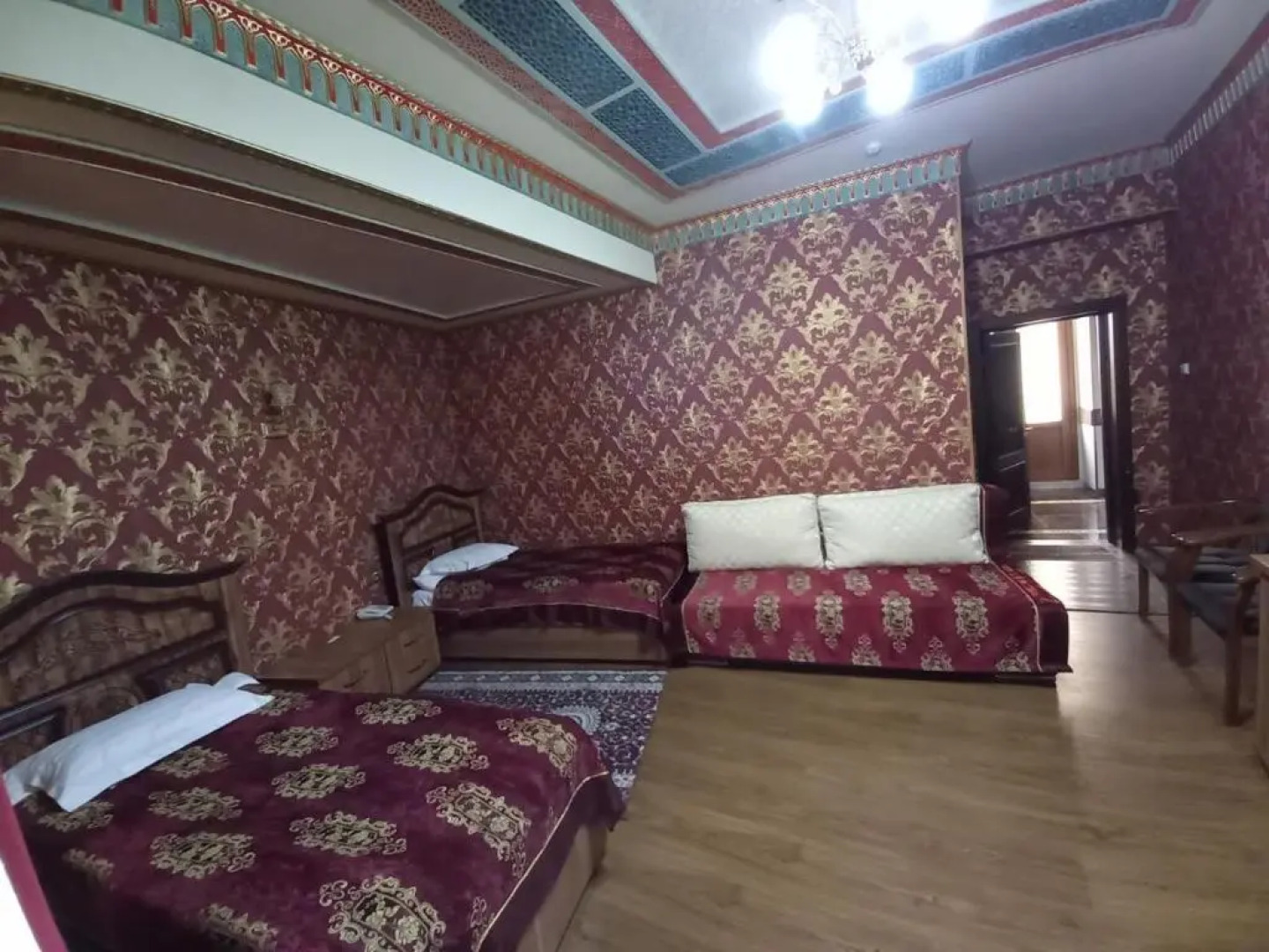 Отель Edem Plaza