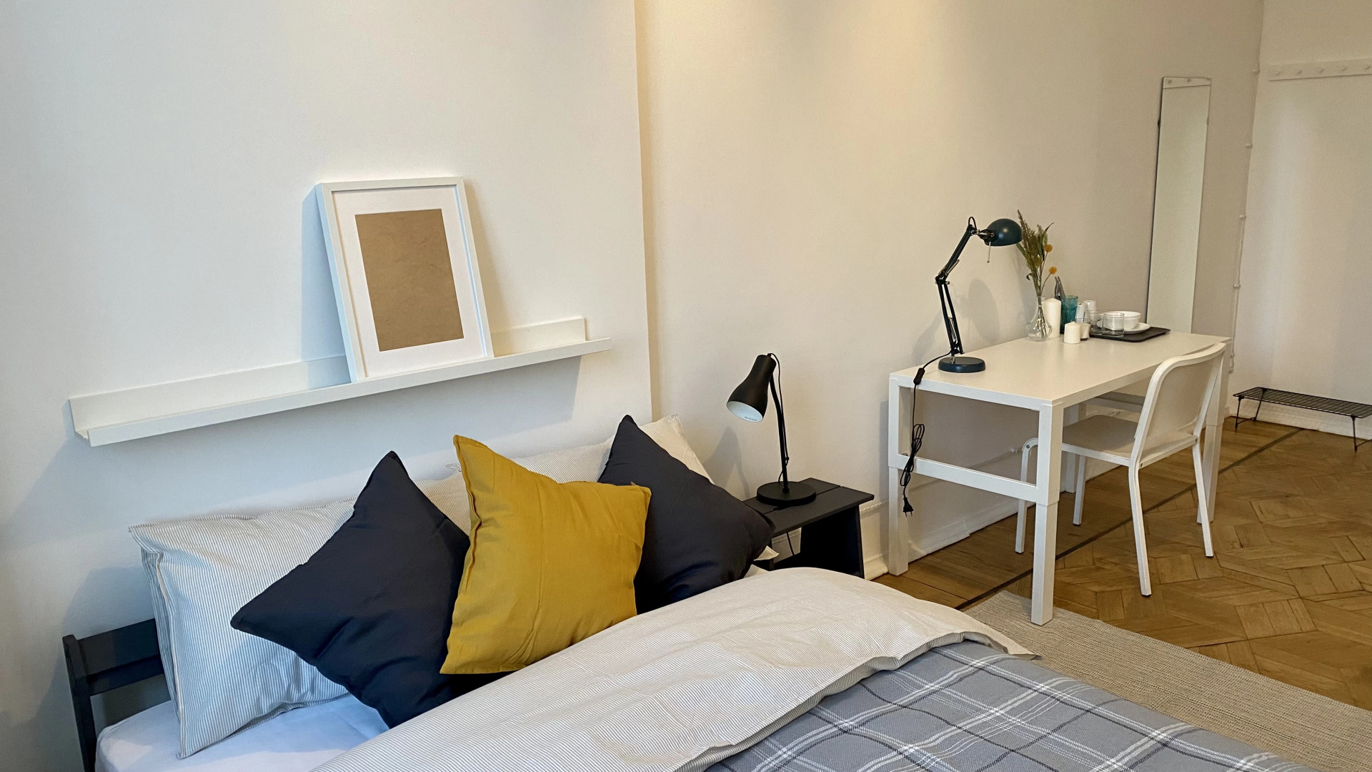 Мебелированные комнаты на Каретном (2)