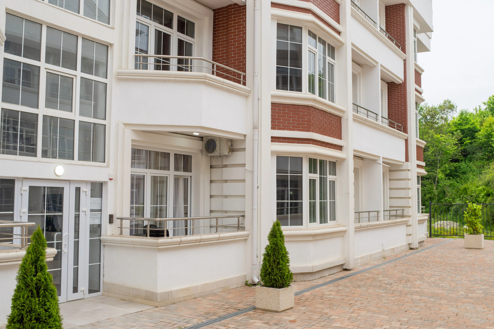 Апартаменты уютные в очень красивом районе от LetoApart