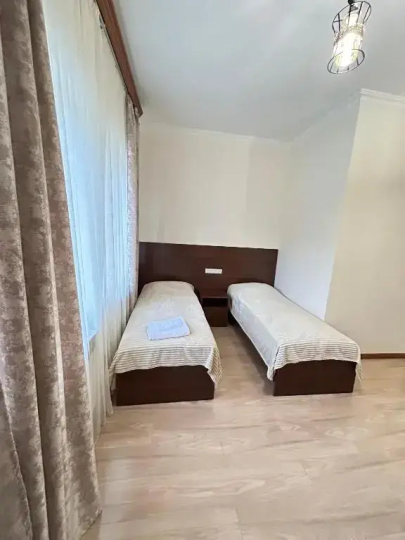 Отель Oasis Hotel Kapan