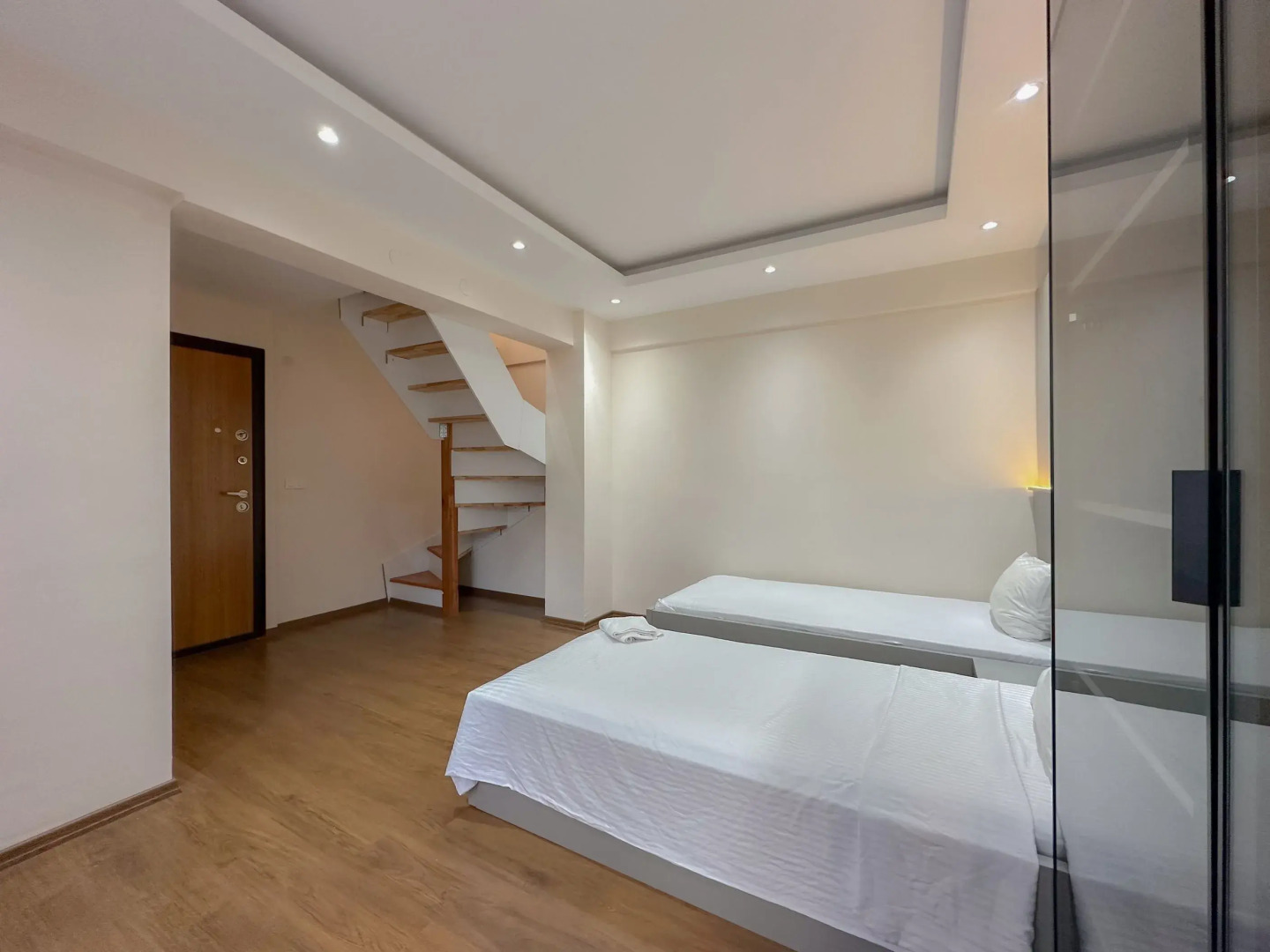 Апарт-отель Flower City Suits