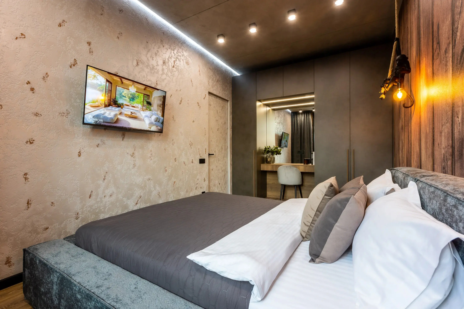 Апартаменты Luxury Apartment in Loft Style