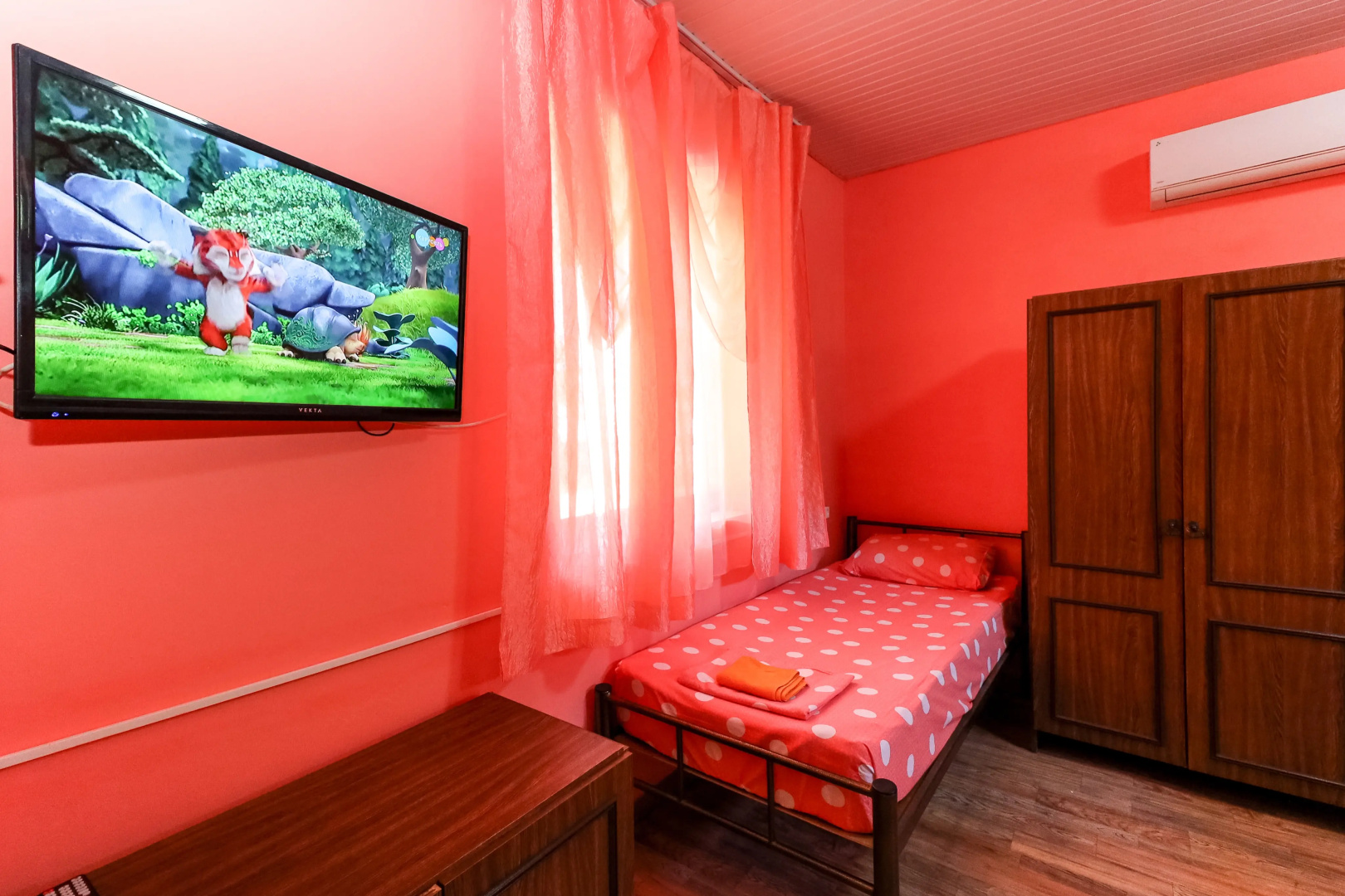 84 Guest House