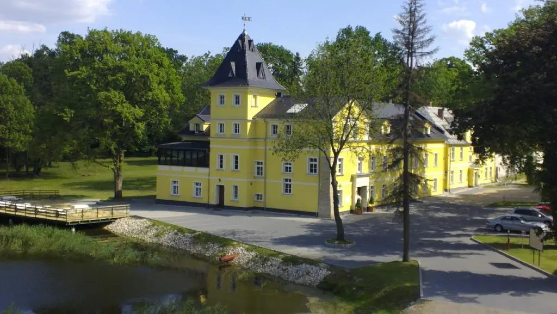 Отель Pałac Lucja