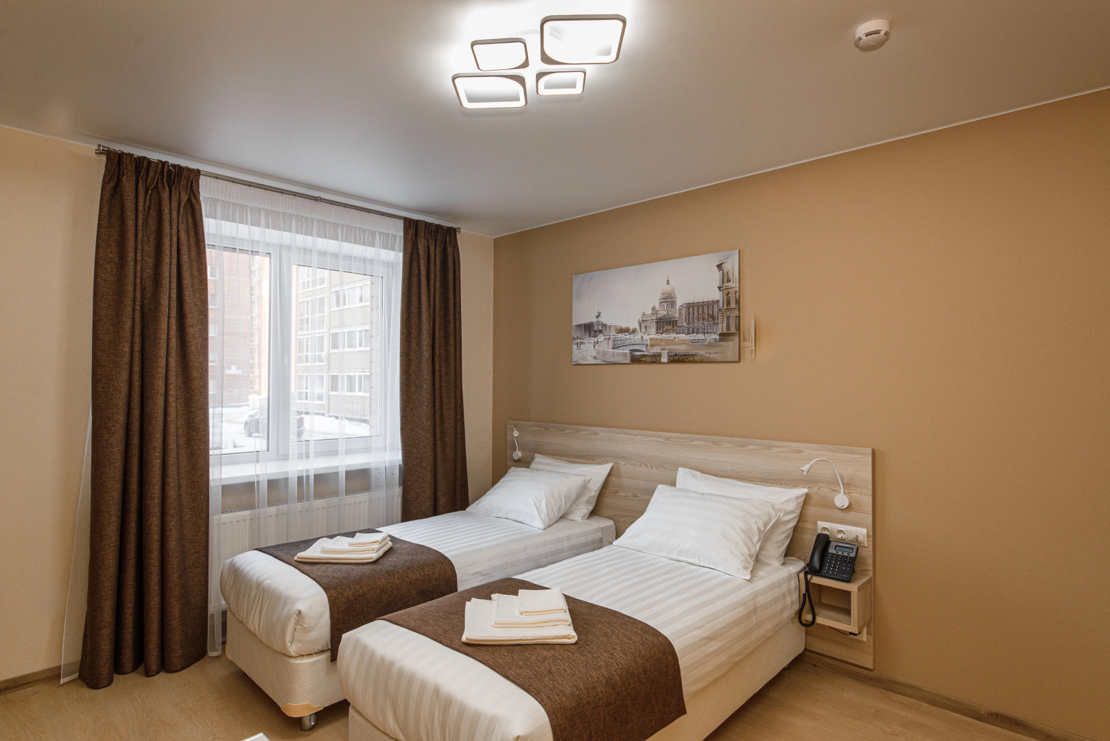 Отель Ленинградский