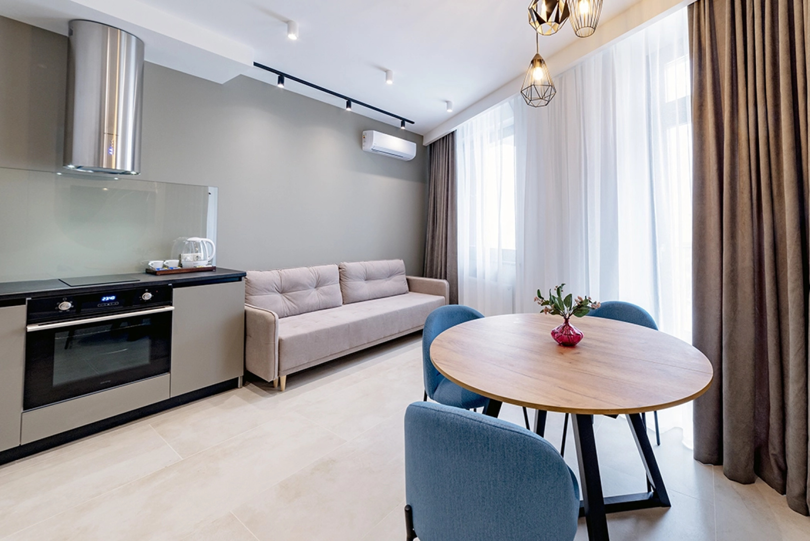Апартаменты Inndays Apartments on Nahimosvksi prospect 31|3