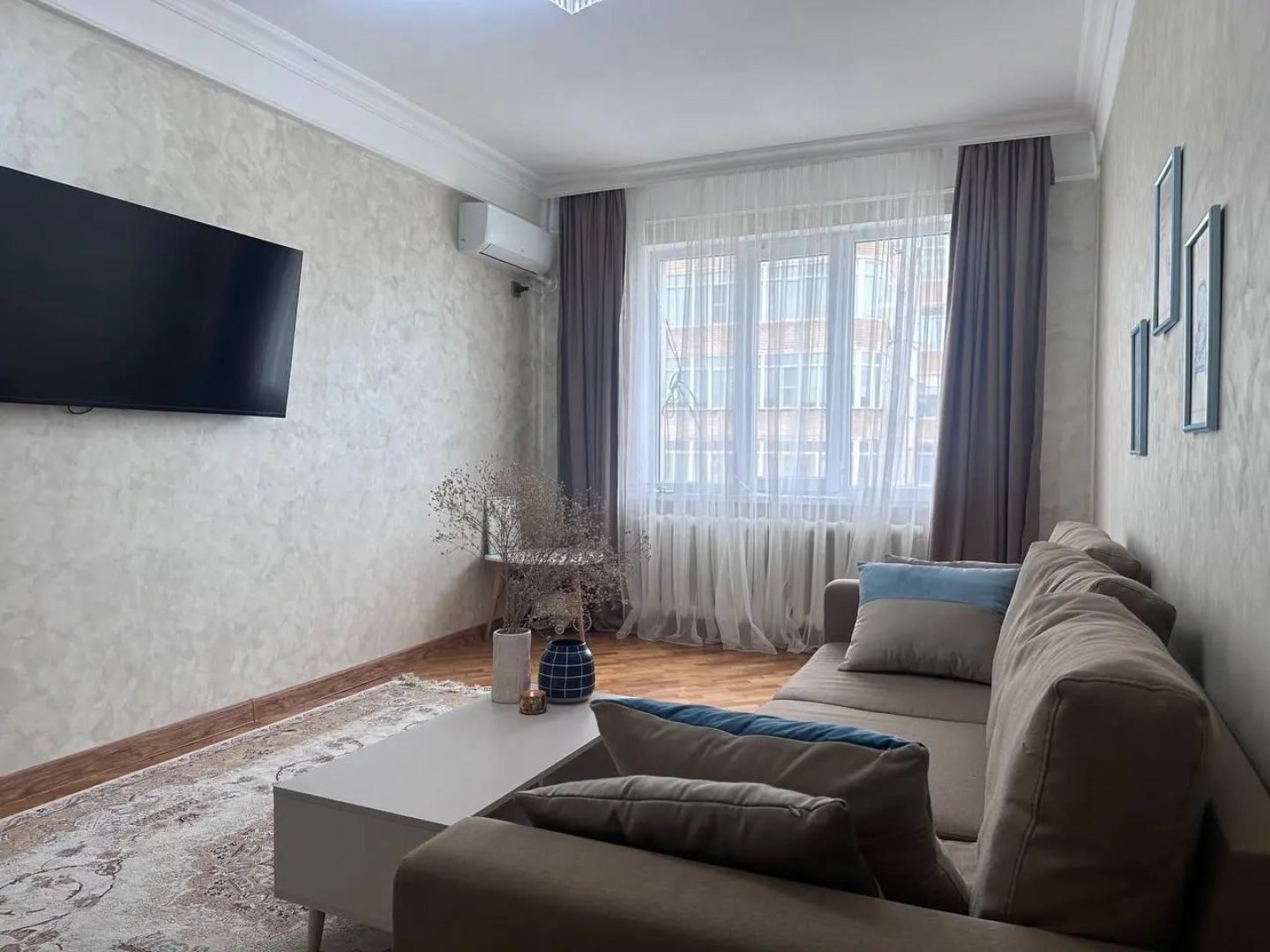 Квартира Просторная 3-комнатная в Центре Махачкалы