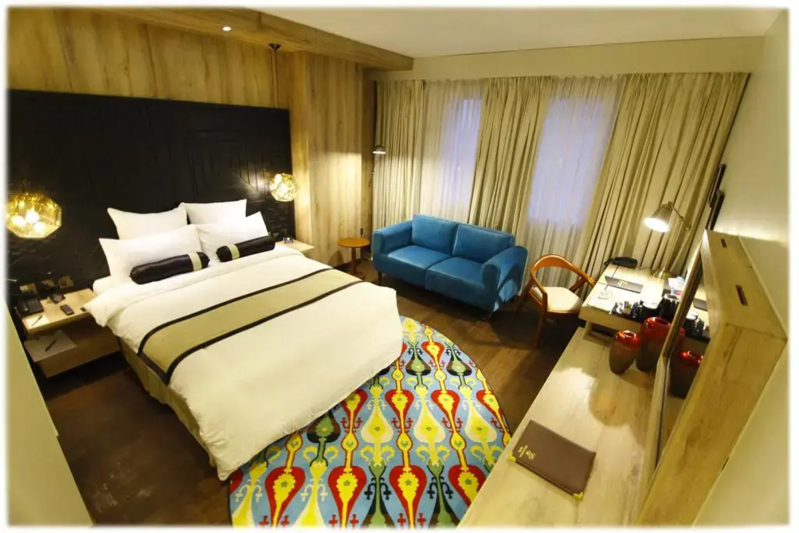 Отель Four Seasons Inn