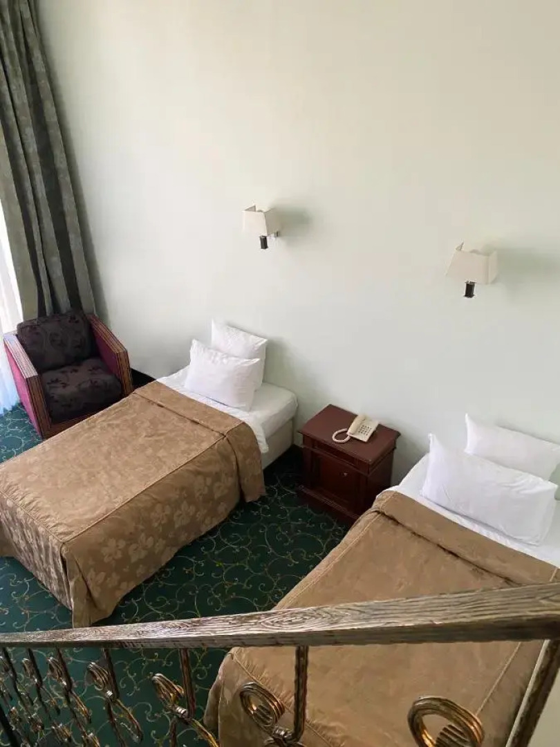 Отель Hotel Russia