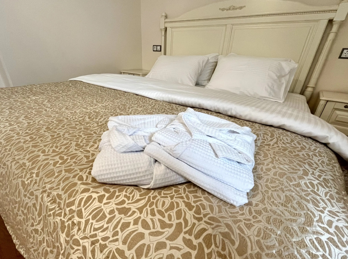 Апартаменты Двухкомнатные с Балконом Премиум класса в ЖК Дипломат